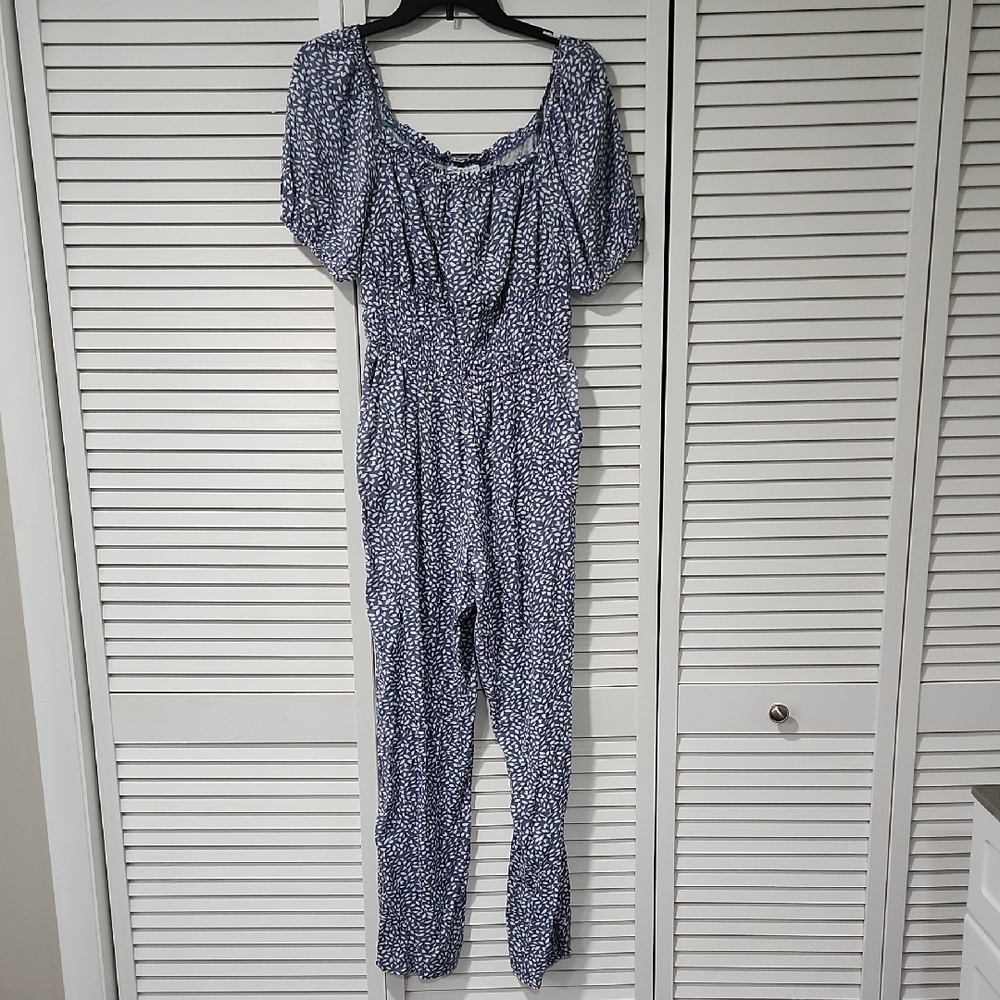 Sincerely Jules Medium Jumpsuit. Blue/White. 2 Pockets. Elastic Waist & Top - Picture 11 of 11
